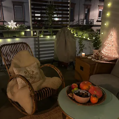 Le Joli Adele Proche Gare Avec Terrasse Et Parking Apartment